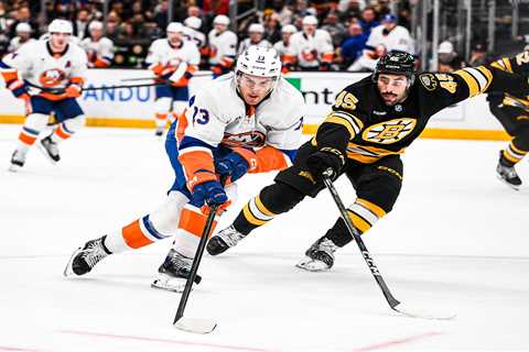 Islanders punish Mat Barzal for being late by scratching him vs. Hurricanes