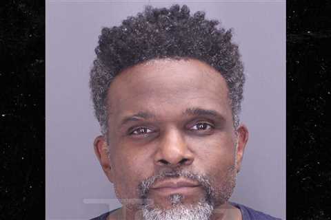 Darius McCrary Poses for Mug Shot After Extradition to Michigan Jail