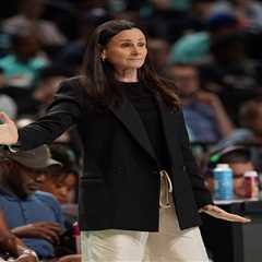 In Toronto, Sandy Brondello getting what she didn’t from Liberty