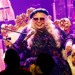 In Canada: Joni Mitchell Gets a Special Birthday Tribute From the Canadian Government