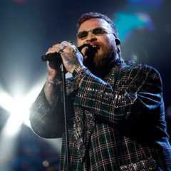 Teddy Swims Wore $50 Amazon Sunglasses to the Rock & Roll Hall of Fame Induction Ceremony