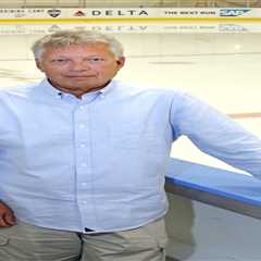 Wayne Gretzky opens up on his friendship with Post legend Larry Brooks: ‘Nobody knew more’