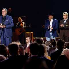 Brandi Carlile, George Strait & More Pay Tribute to Vince Gill at the 2025 CMA Awards