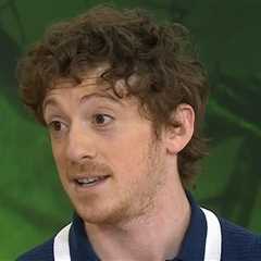 Ethan Slater Tap-Dances Around Ariana Grande 'Girlfriend' Question