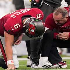 Baker Mayfield’s arm in sling after injuring shoulder during Buccaneers’ brutal loss to Rams