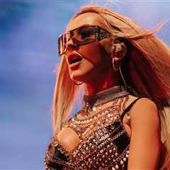 Watch Christina Aguilera Count Down a Few of Her ‘Favorite Things’ in Preview of ‘Christmas in..