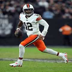 NFL Week 13 predictions, best bets: Picks against the spread for Sunday and Monday