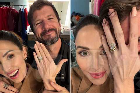 Whitney Cummings Engaged to Pro Skateboarder Chris Cole