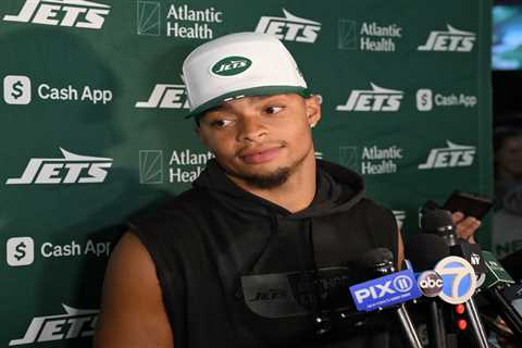 Justin Fields says he doesn’t know if he’ll start against Browns as Jets’ QB game continues