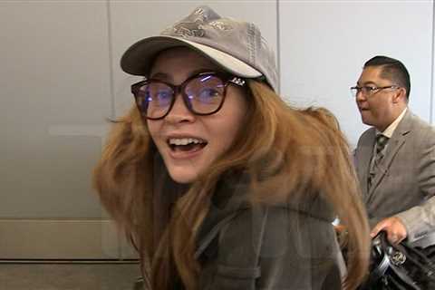 'Stranger Things' Star Sadie Sink Reveals Keepsakes She Took From Netflix Set