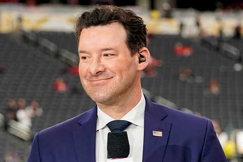 Tony Romo Says Patriots 'DTF' During Game