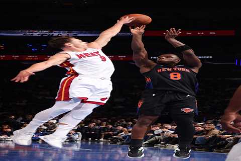 OG Anunoby exits game in latest Knicks injury nightmare