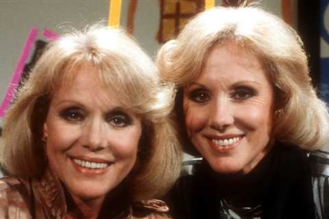 Famous Entertainment Duo Kessler Twins Dead at 89 on Same Day