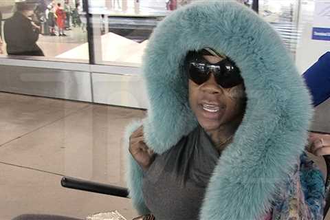 Sukihana In Wheelchair After Getting 'F****d So Hard' She 'Can't Walk'