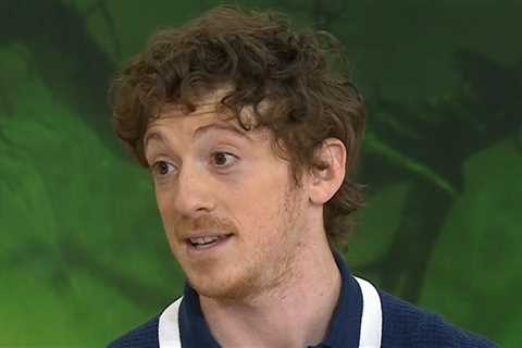 Ethan Slater Tap-Dances Around Ariana Grande 'Girlfriend' Question