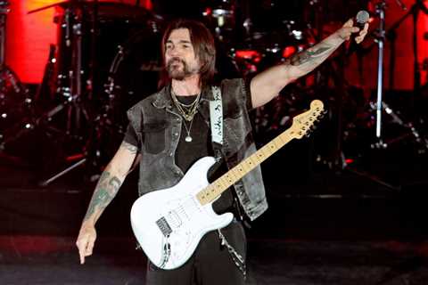 Juanes, Pet Shop Boys, Mon Laferte & More to Perform at Viña del Mar 2026