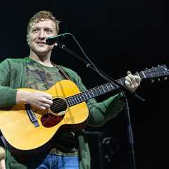 Tyler Childers Is Heading Out on His Snipe Hunt Tour in 2026: See the Dates