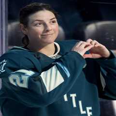 PWHL expansion team picks up first victory in history in win over Sirens