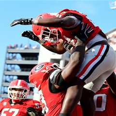 Two Georgia football players, including star freshman, arrested weeks before CFP game