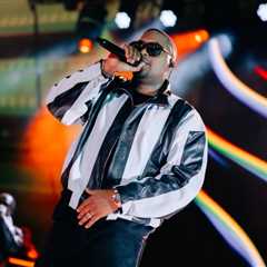 Nas Proves He’s ‘Light Years’ Ahead of His Class With Amazon Music Concert
