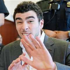 Luigi Mangione Appears Camera Shy in Court Before Hamming It Up for Photog