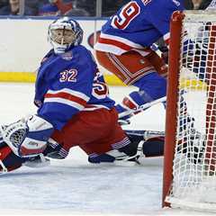 Rangers flop once again in ugly Garden loss to cellar-dwelling Canucks