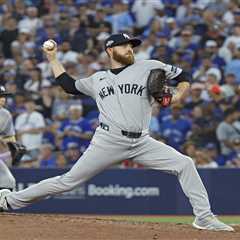 Yankees re-sign Paul Blackburn to one year, $2M deal in latest low-cost move