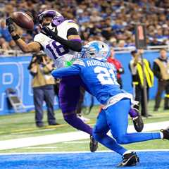 Lions vs. Vikings odds, prediction: NFL Christmas Day picks, best bets