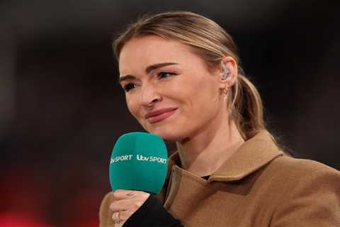 TV presenter Laura Woods collapses on-air during soccer broadcast in frightening scene