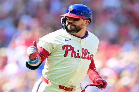 Mets interested in Kyle Schwarber as Winter Meetings get underway