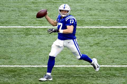 Philip Rivers, 44, signing with desperate Colts after Daniel Jones injury