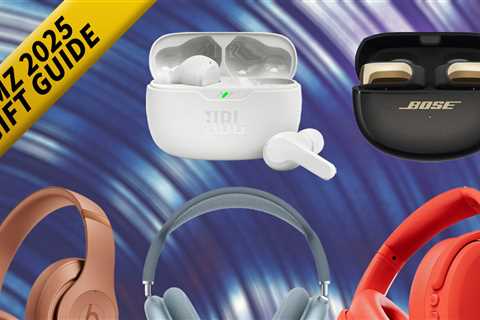 Holiday Gift Guide: Headphones from Apple, Beats, Bose & More!