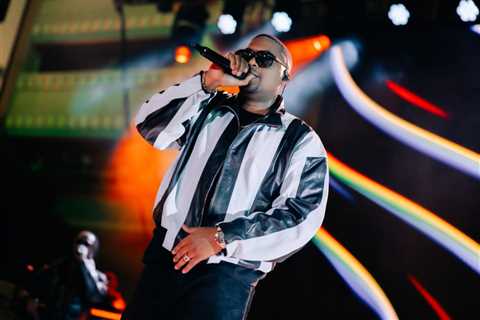 Nas Proves He’s ‘Light Years’ Ahead of His Class With Amazon Music Concert