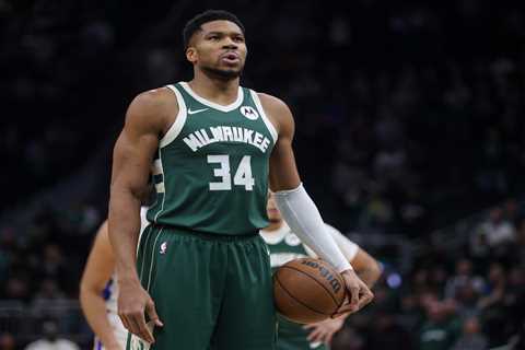 Giannis Antetokounmpo gets candid about Bucks trade buzz