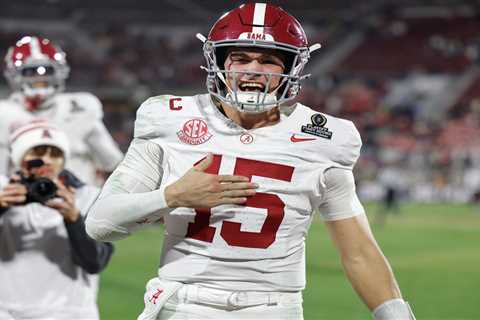 Alabama rallies from 17-point deficit to top Oklahoma, advance in College Football Playoff