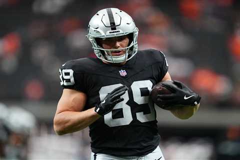 Raiders end Brock Bowers’ season ahead of last-place matchup with Giants