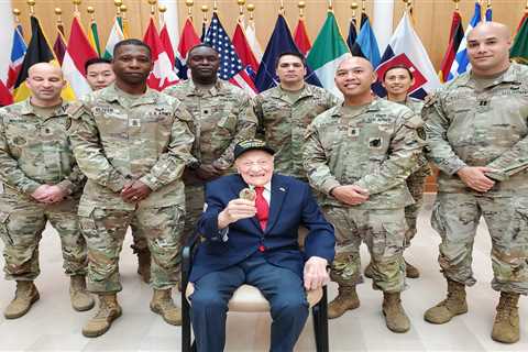 104-year-old World War II vet excited to perform national anthem for Islanders-Rangers game
