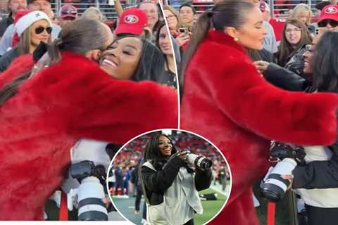 Simone Biles, Olivia Culpo get chummy before Niners vs. Bears game