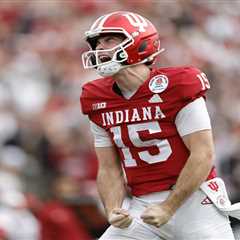 Indiana vs. Oregon prediction: College football playoff semifinal picks, odds