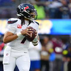 theScore Bet bonus code NPNEWS: Bet $10, get $100 in bonus bets for NFL Playoffs