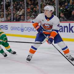 Quinn Hughes offered glimpse into Matthew Schaefer’s Islanders future