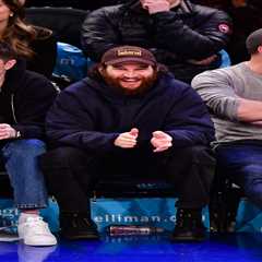 Oscar-nominated director Josh Safdie tells The Post how his ‘unhealthy’ Knicks obsession is a..
