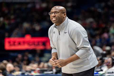 Mike Brown calls out Knicks’ defense after lax ways finally catch up to them