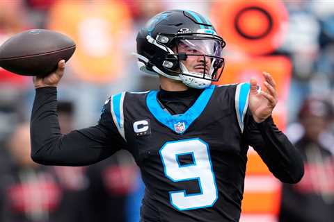 theScore Bet bonus code NPNEWS: Bet $10, get $100 in bonus bets for Panthers vs. Buccaneers
