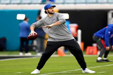 Josh Allen playing through multiple injury issues as Bills try to vanquish Jaguars
