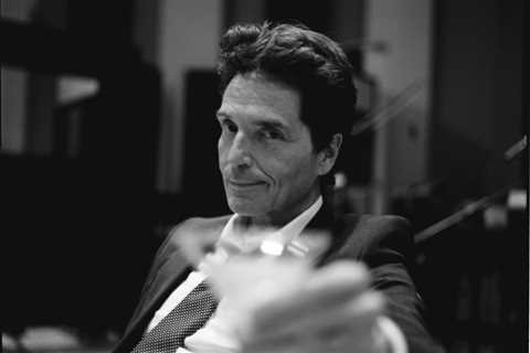 Richard Marx Talks New Album, ‘After Hours’: ‘I Have To Have a New Bucket List Now’