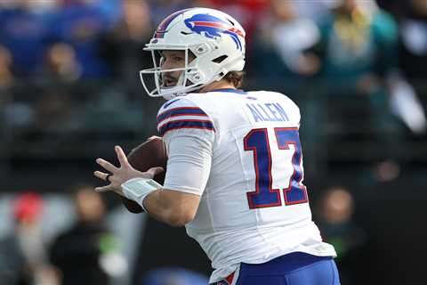 Chalkboard promo code NYPOST: Get a 100% deposit match up to $100 + free pick for the NFL playoffs