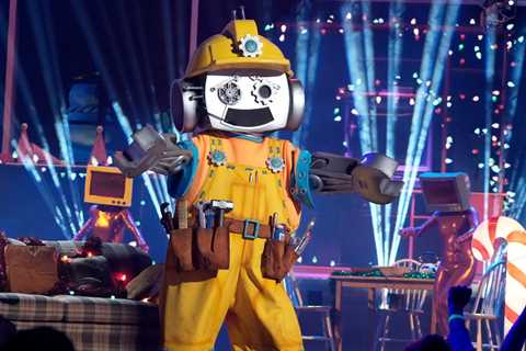 Handyman Did His Wild Thing on ‘The Masked Singer’ Thinking Nobody Would Recognize His..