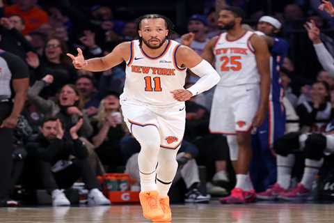 Knicks destroy Nets in historic laugher to snap four-game losing skid