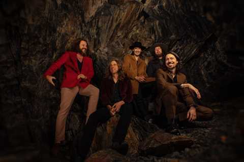 My Morning Jacket Signs With CAA